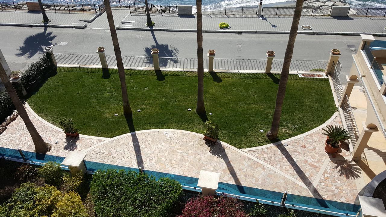 Gardenia Hotel Lazzaro Exterior foto